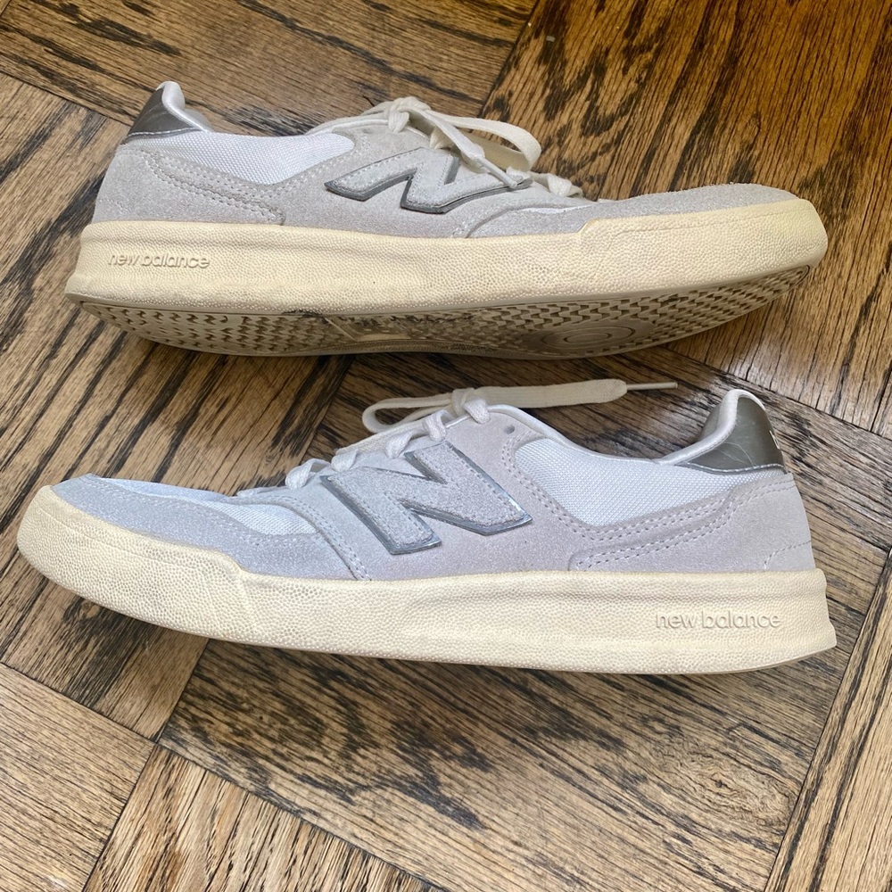 New Balance 300 sneakers - Picture 7 of 11